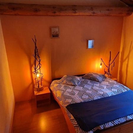 Saint-Germain-l'Herm Aux Etoiles De Moranges Bed & Breakfast エクステリア 写真